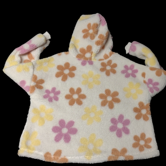 Nwt Barbie Daisy Sherpa hoodie xl - Picture 5 of 5